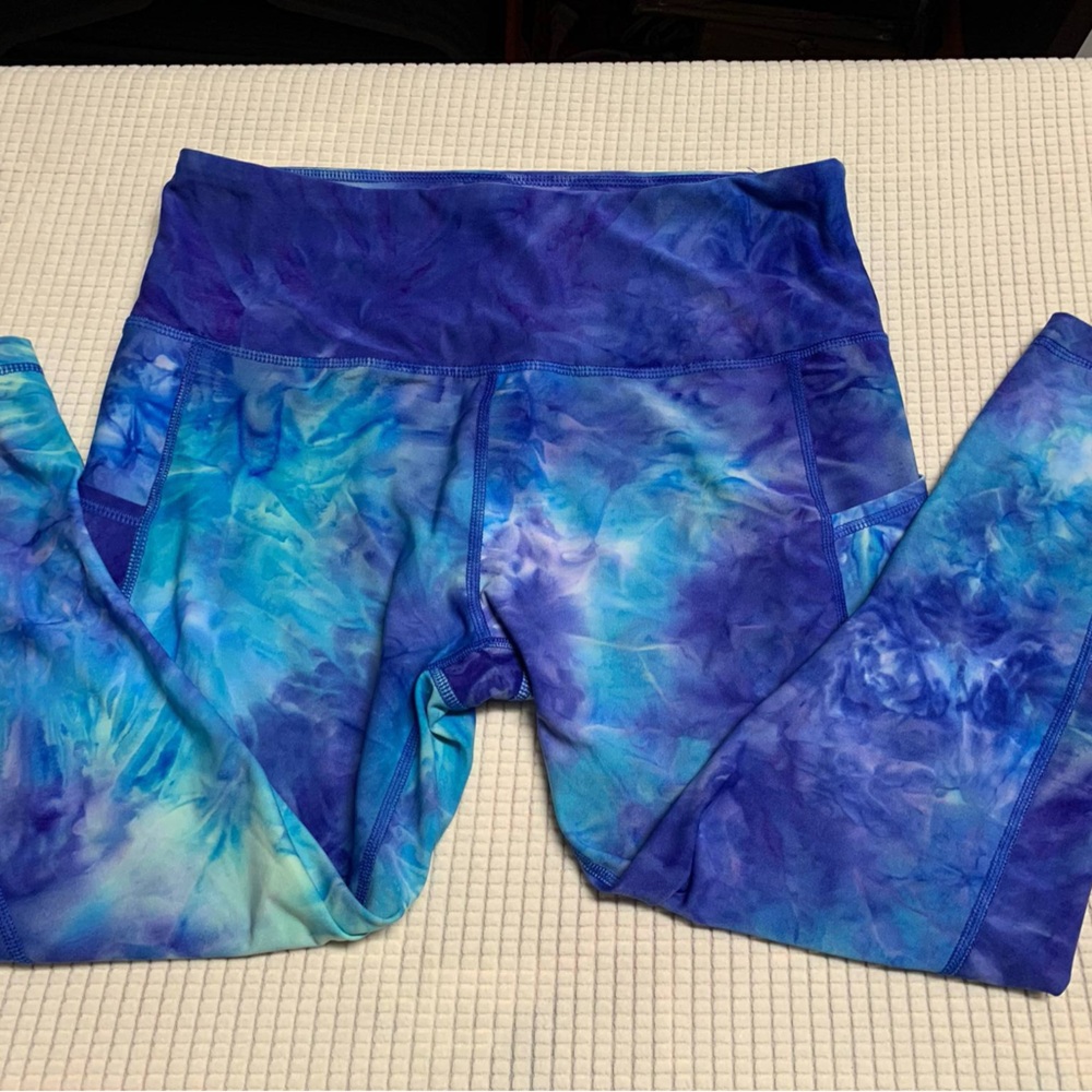 VOGO Athletica Blue and Purple Tie-Dye Leggings